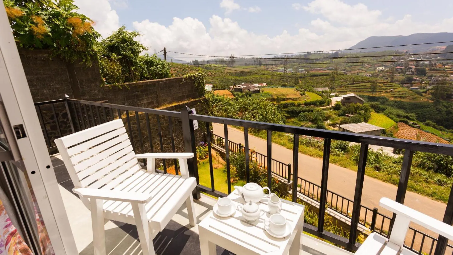 Lilys Nuwaraeliya Hotel Nuwara Eliya 3*,